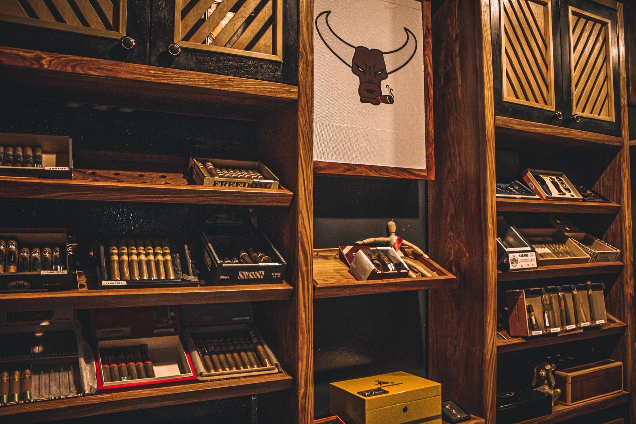 Univers El Mambi - Cave a Cigares